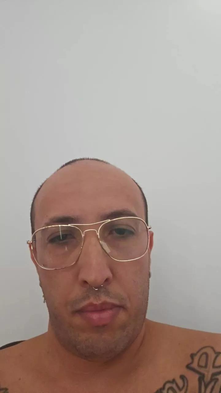 Thiago_Tiger_27 on Cam4 