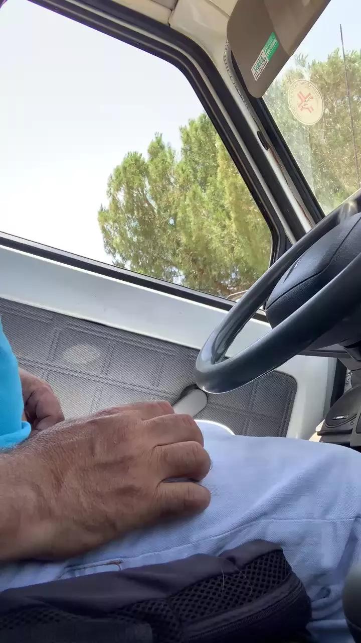 Tigertoni on Cam4 