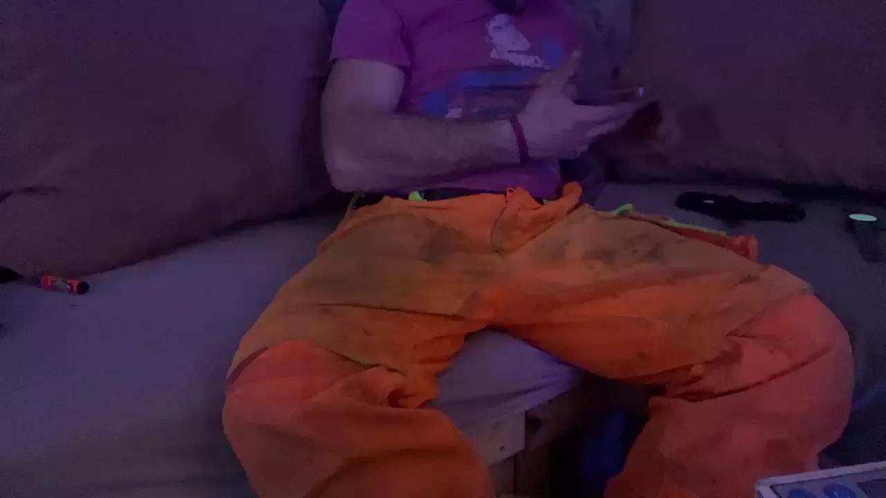 tobi332 on Cam4 