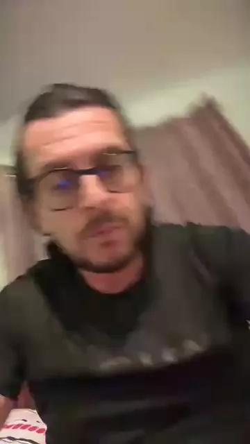 Tonypazer on Cam4 