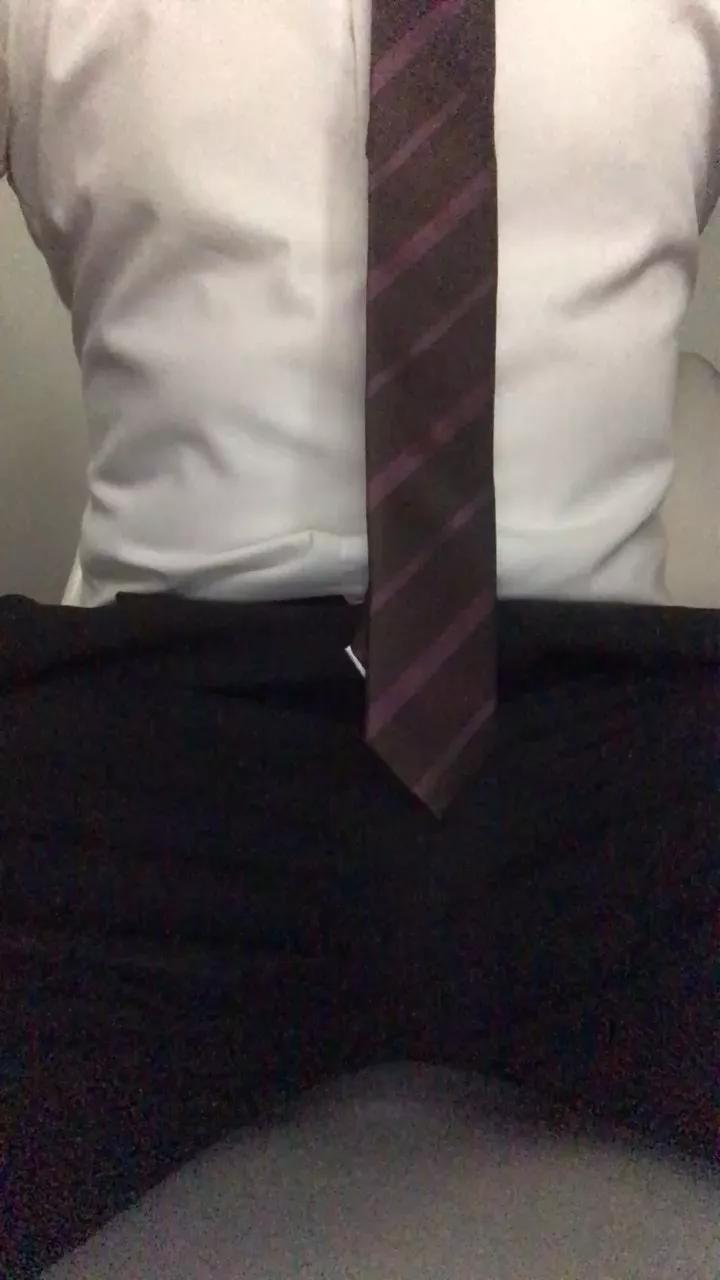 trunky_boi on Cam4 
