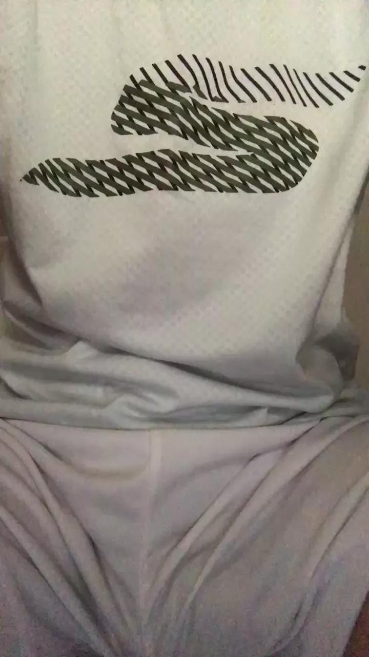 trunky_boi on Cam4 