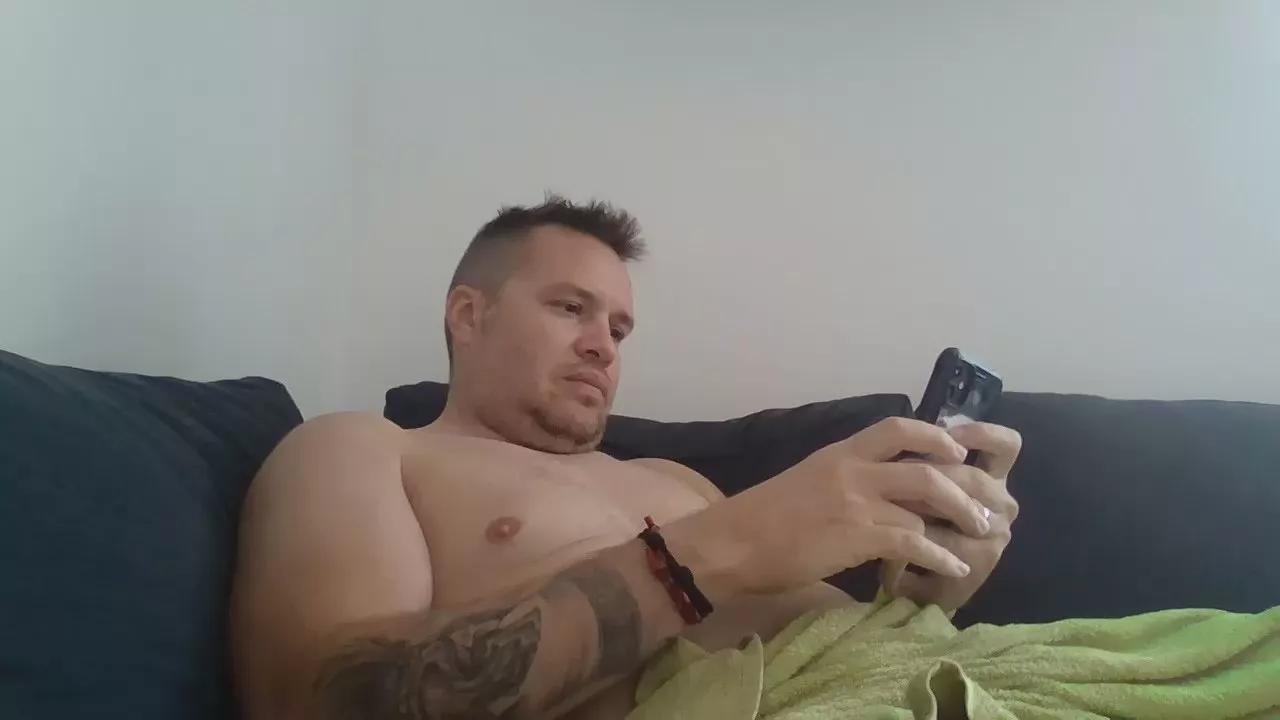 Tshado67x on Cam4 