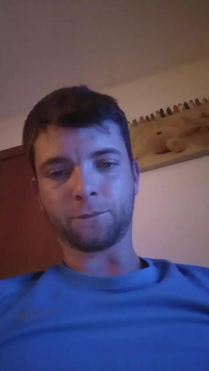 Tugolfo on Cam4 