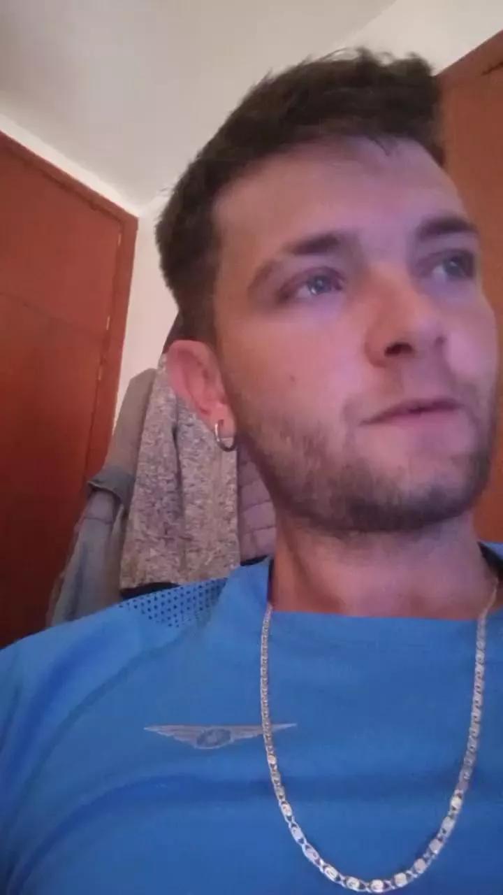 Tugolfo on Cam4 