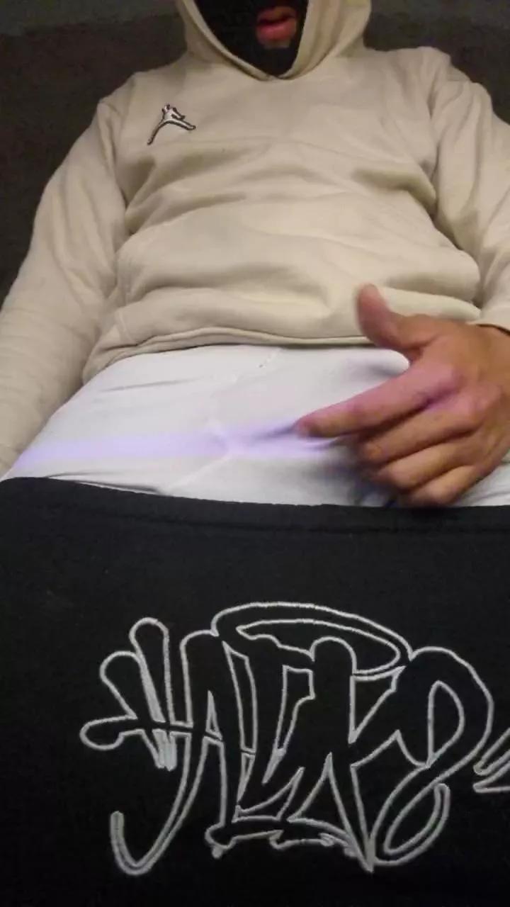 TuPaiii069 on Cam4 