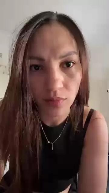 vanessa585 on Cam4 
