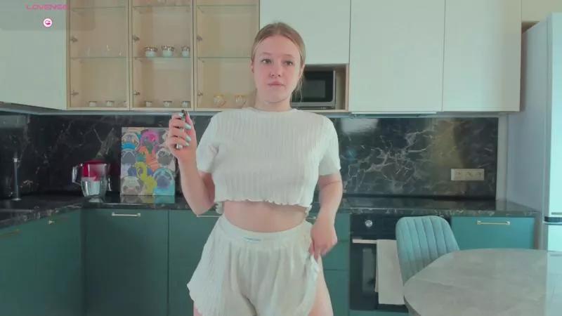 VeronaAshmore on Cam4 