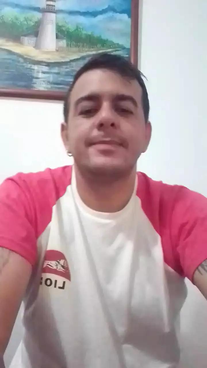 Viajante2025 on Cam4 
