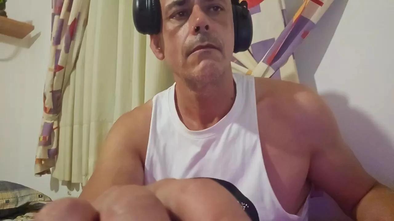 voneicken on Cam4 