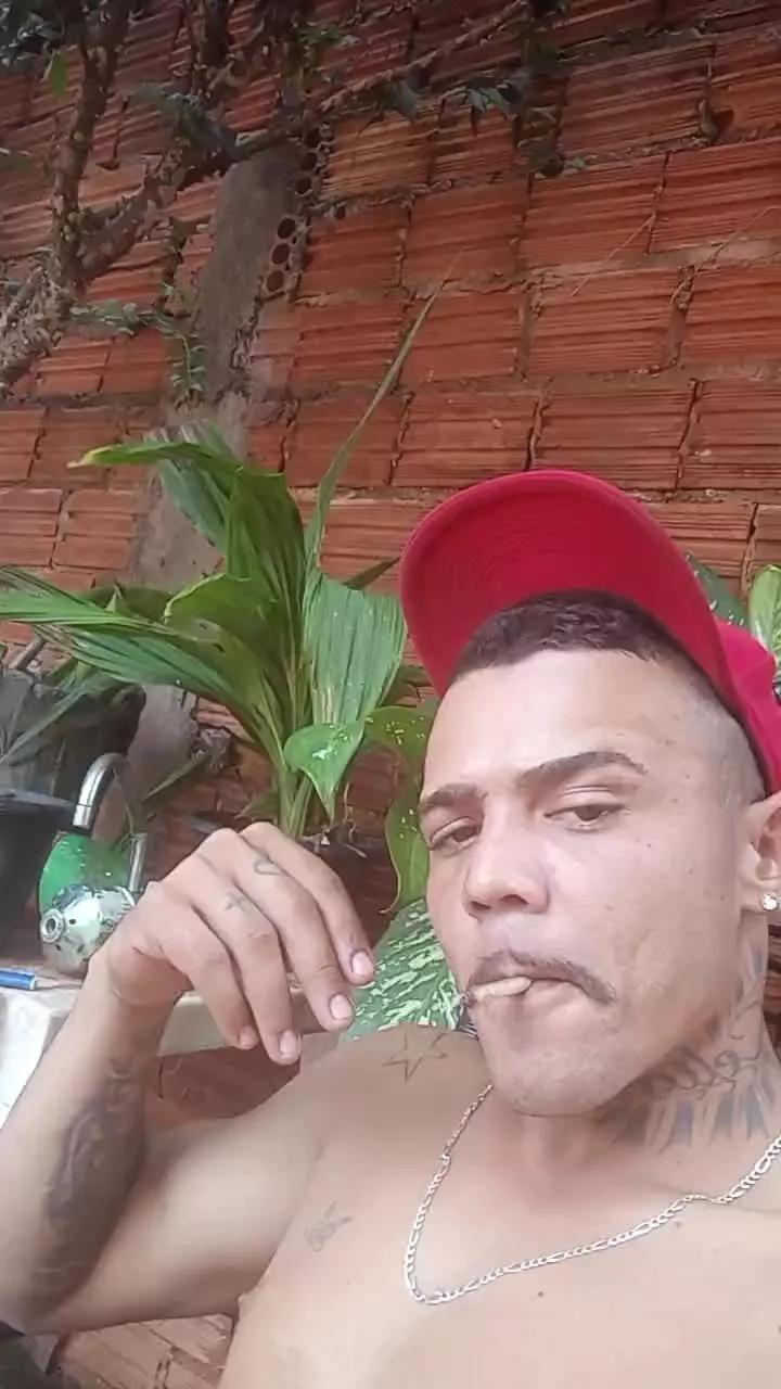 wilbert_sexy on Cam4 