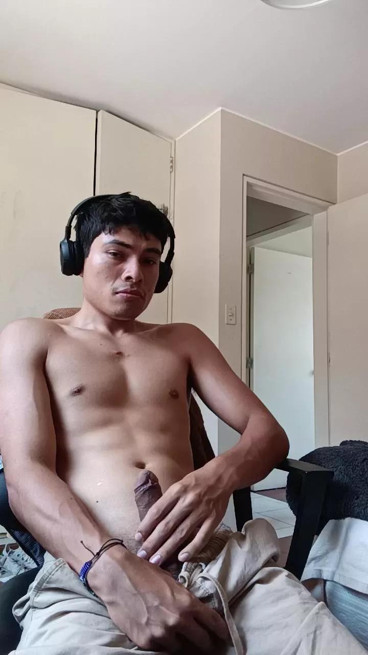 YesFrank on Cam4 