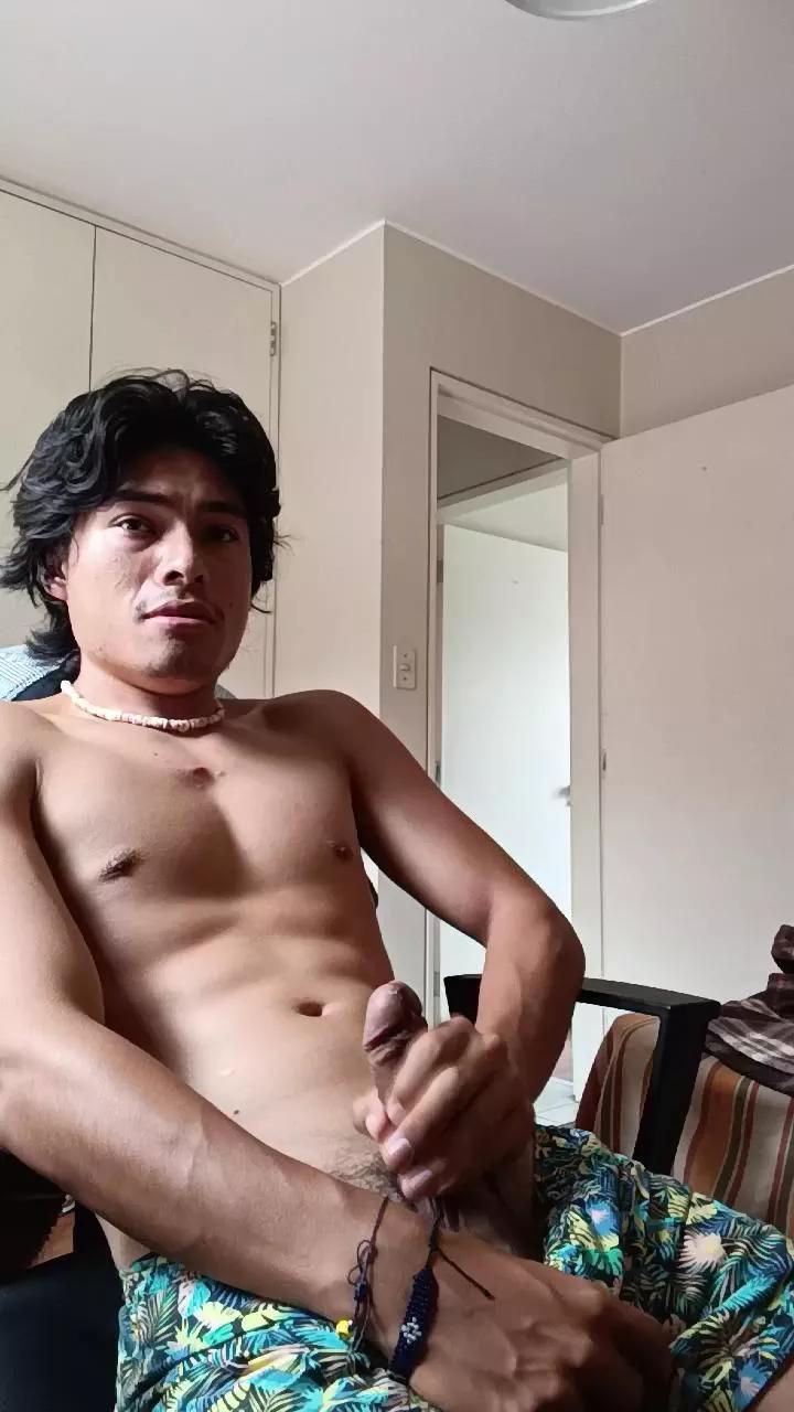 YesFrank on Cam4 