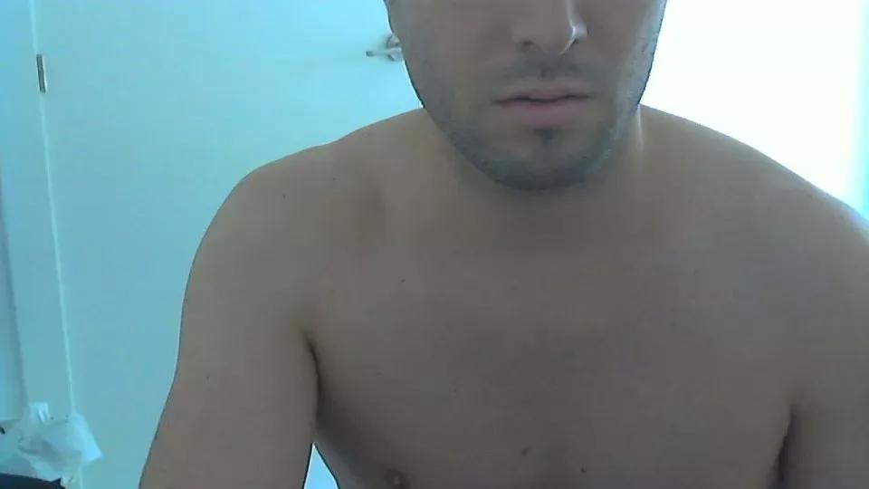 YoungFraser on Cam4 