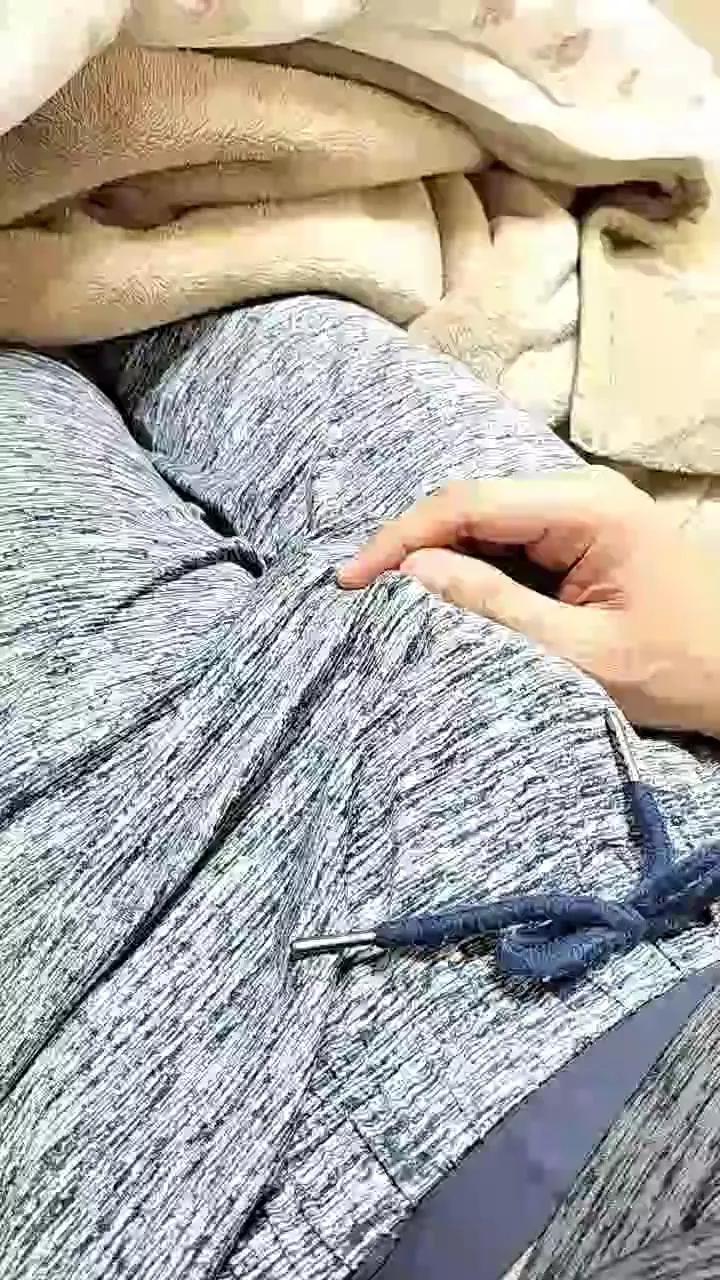 zachs4545 on Cam4 