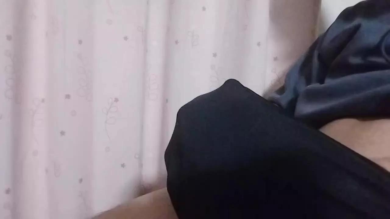 zachs4545 on Cam4 