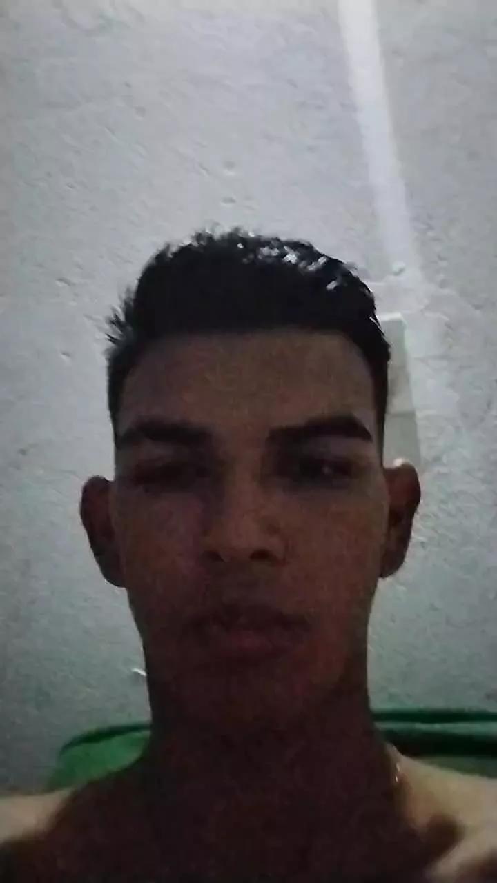 zenzero19 on Cam4 