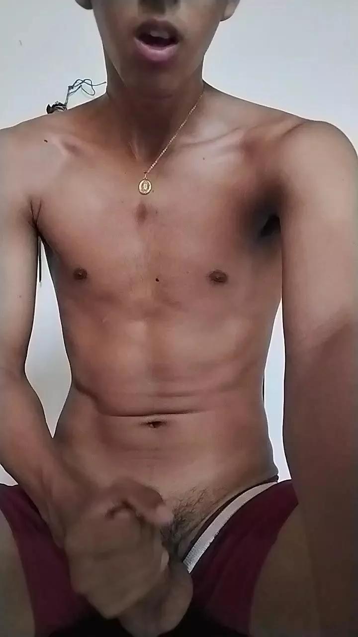 zenzero19 on Cam4 