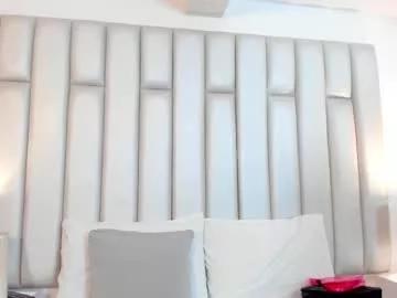 Freechat adreeaperez1 on Chaturbate