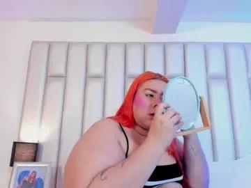 Freechat adreeaperez1 on Chaturbate