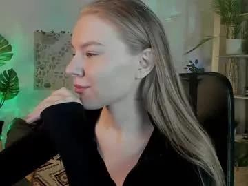 Freechat aprilserenity on Chaturbate