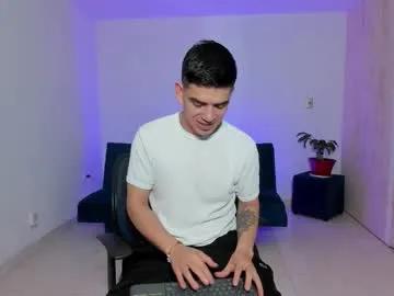 Freechat ares_johnsonn on Chaturbate