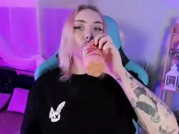 Freechat asheluck on Chaturbate
