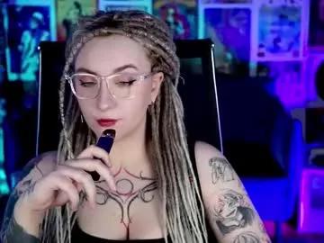 Freechat asheluck on Chaturbate