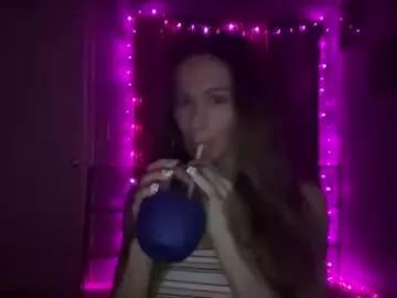 Freechat calibarbie24 on Chaturbate