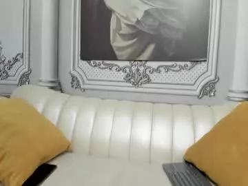 Away catty_dolldaddy on Chaturbate