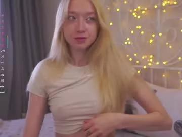 Private cinacandy on Chaturbate