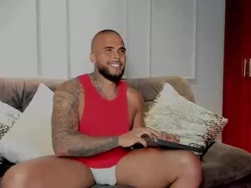 Freechat coreymartinez_ on Chaturbate