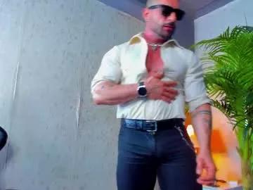 dennis_cox_ on Chaturbate 