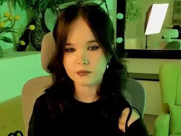 elainebeness on Chaturbate 