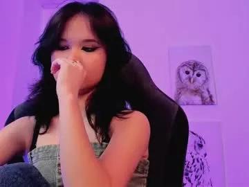 elainebeness on Chaturbate 