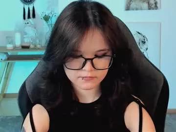elainebeness on Chaturbate 