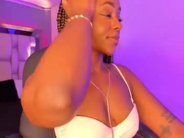 emilyhaan_ on Chaturbate 