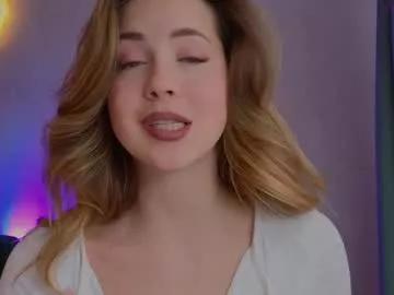 emmi_rosee on Chaturbate 