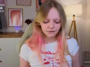 evangel1ne on Chaturbate 