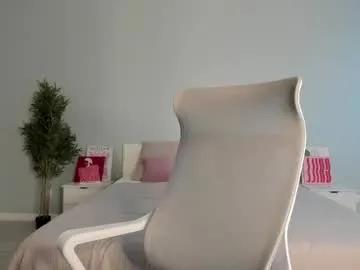 Private fox_beauty on Chaturbate