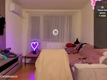 Freechat gabrielalove_ on Chaturbate
