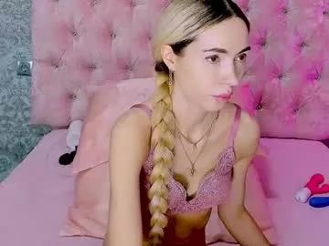 Freechat golden_girl__ on Chaturbate