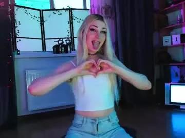 Freechat inchcaser on Chaturbate