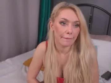 isadoradunkan on Chaturbate 
