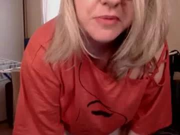 Freechat ladylanaxo on Chaturbate