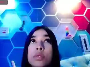 Freechat little_doll_4u on Chaturbate