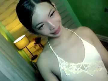 lush4lunaxx on Chaturbate 