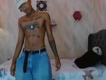 Watch naked stripper Man_san11 man_san11 from Chaturbate