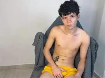 Freechat melo_twink on Chaturbate