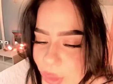 Freechat miasphencer on Chaturbate